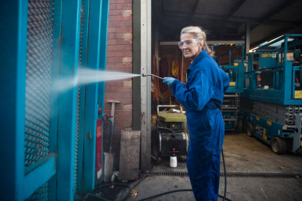 Best Factory Floor Cleaning  in East Alton, IL